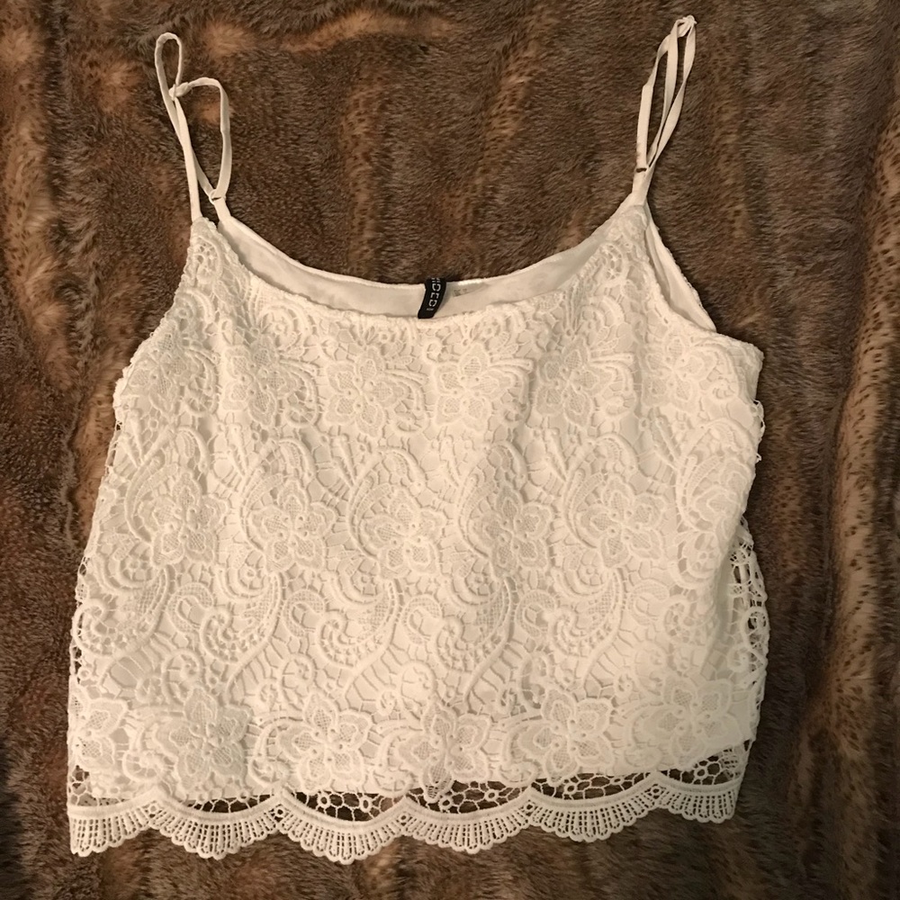 H&M Cute crop top! PERFECT for any occasion!!